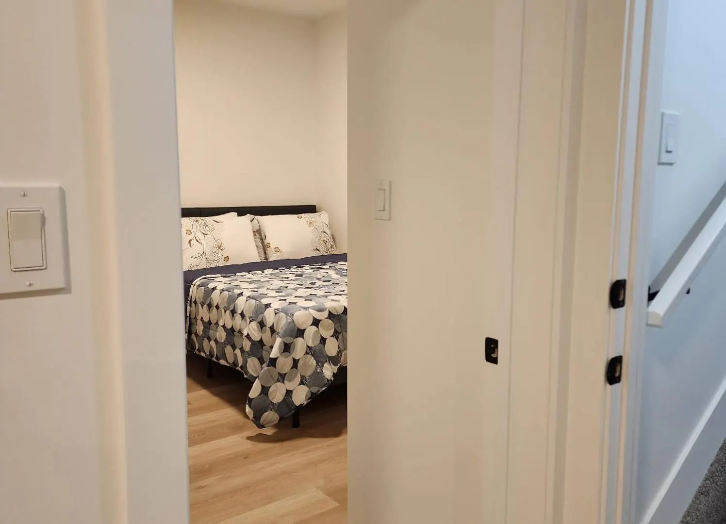 Spacious 2 Bedroom Suite In Gorman, Edmonton, Canada Edmonton